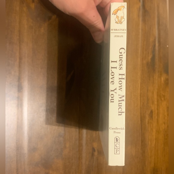 📔”Guess How Much I Love You” board book EUC - Picture 4 of 9